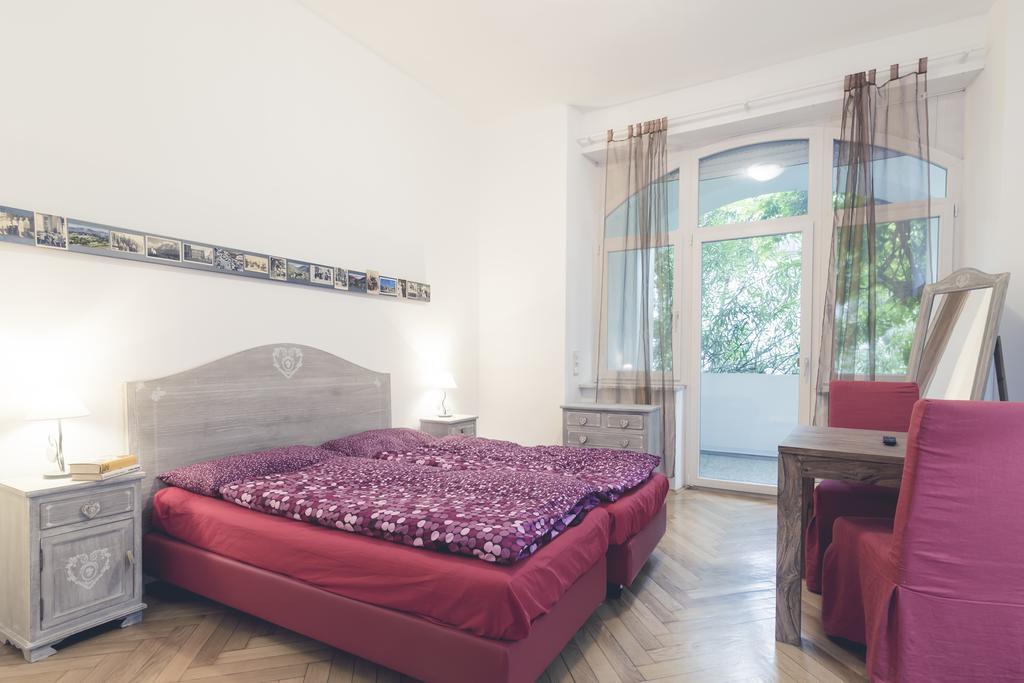 ボルツァーノ ルームズ Bed & Breakfast 部屋 写真