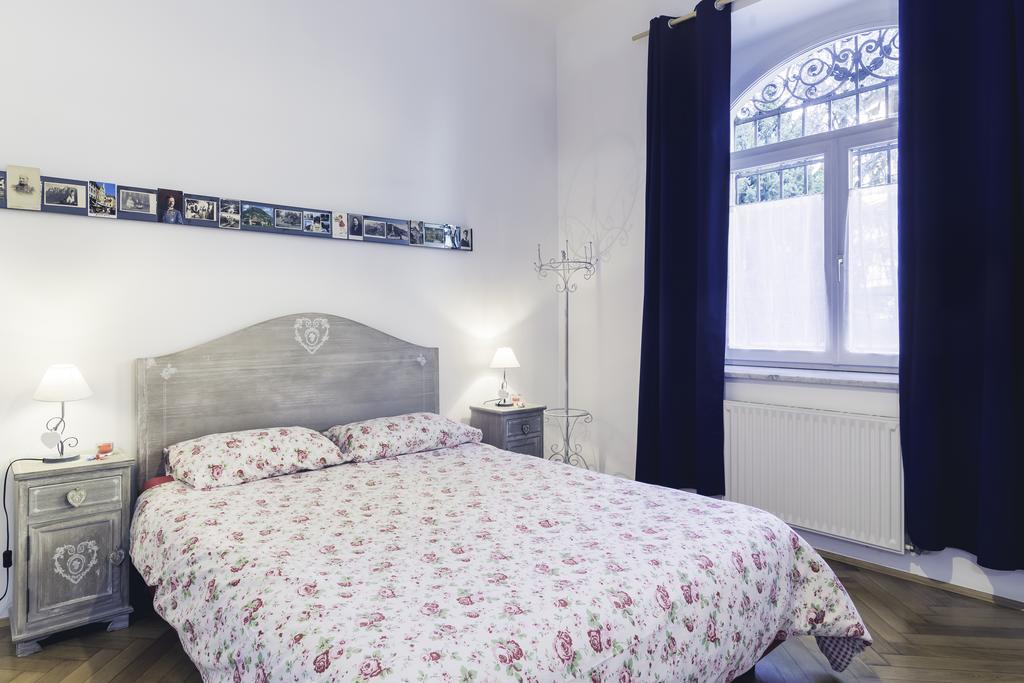 ボルツァーノ ルームズ Bed & Breakfast エクステリア 写真